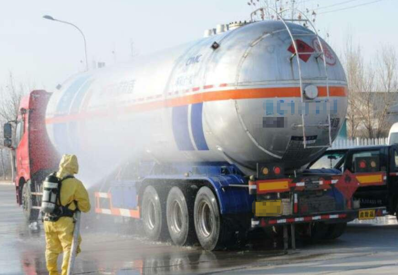 危险品运输车